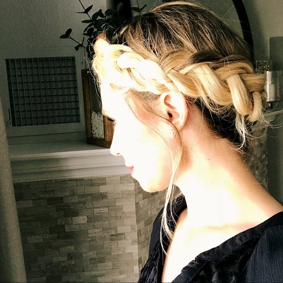 Meet your Posher, Michelle - Picture 1 of 1